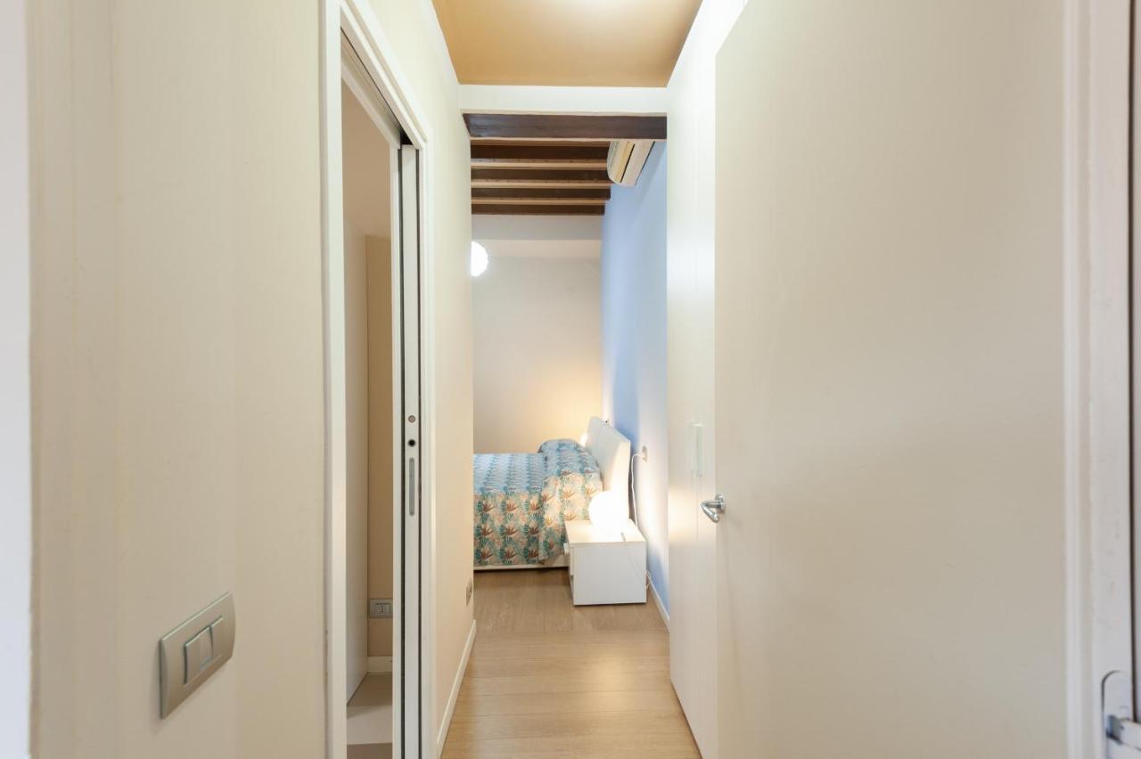 Cruise Port House By Wonderful Italy Apartment Savona Bagian luar foto