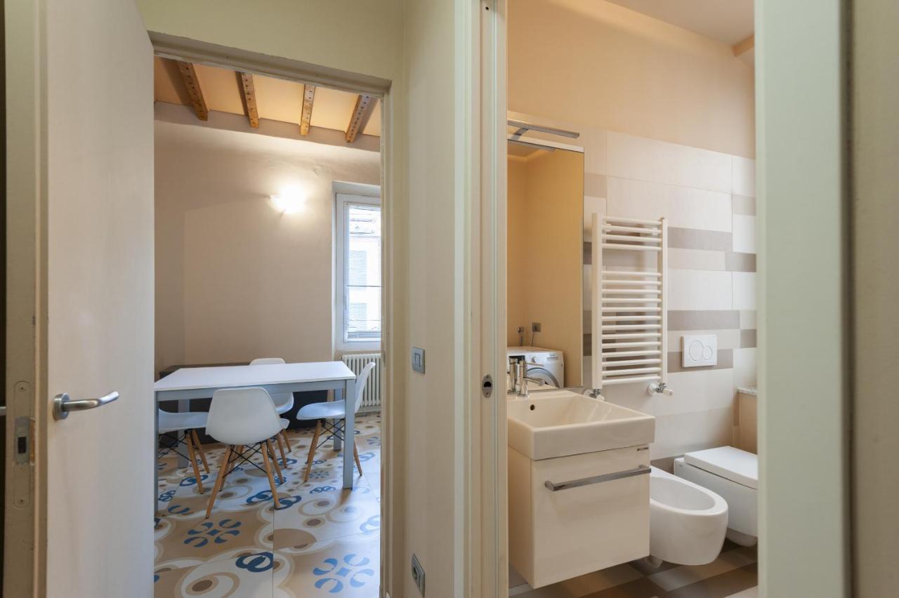 Cruise Port House By Wonderful Italy Apartment Savona Bagian luar foto
