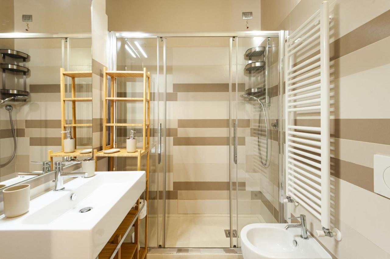 Cruise Port House By Wonderful Italy Apartment Savona Bagian luar foto