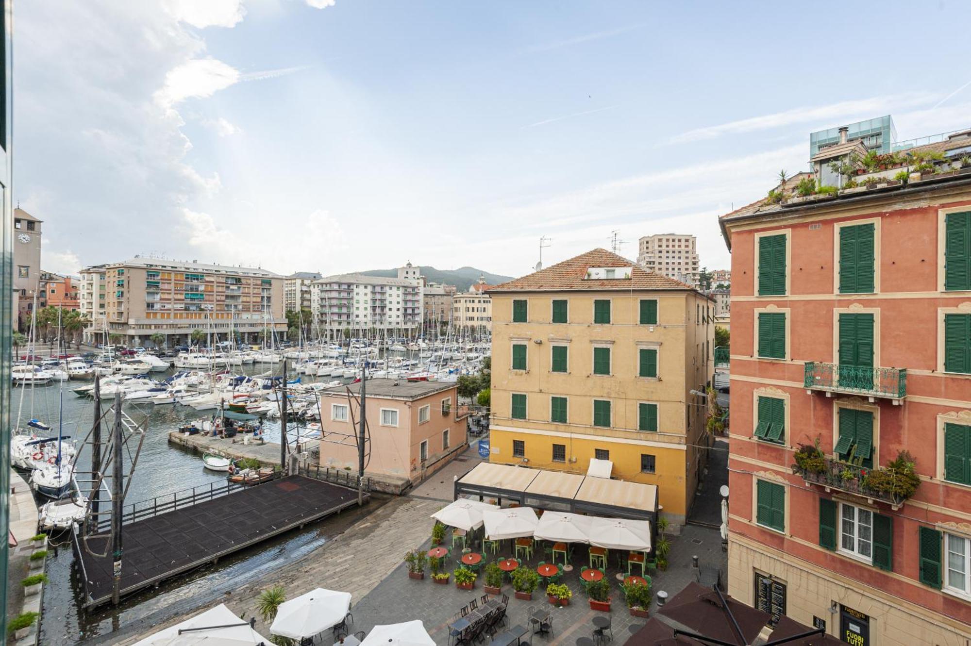 Cruise Port House By Wonderful Italy Apartment Savona Bagian luar foto