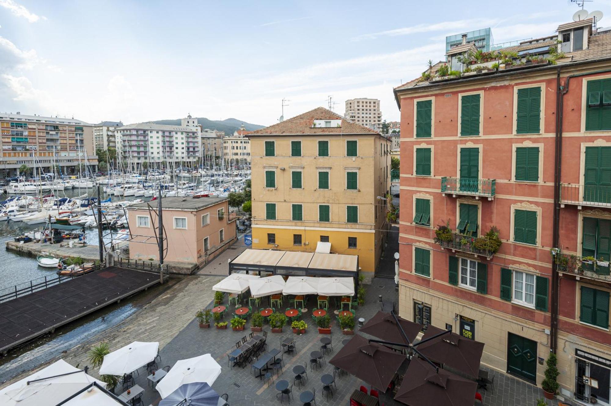 Cruise Port House By Wonderful Italy Apartment Savona Bagian luar foto